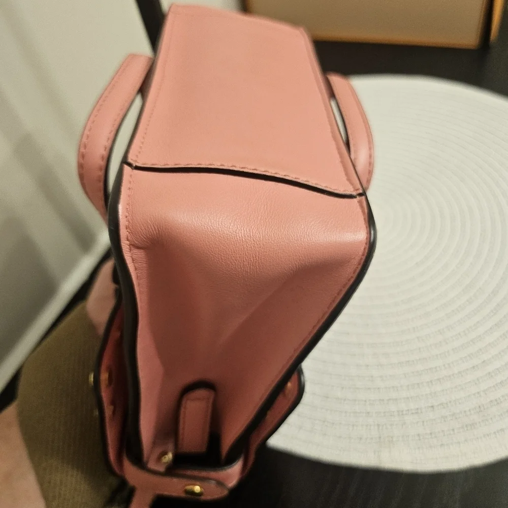 Fendi Flip Tote - Small With Shoulder Strap - Picture 7 of 12